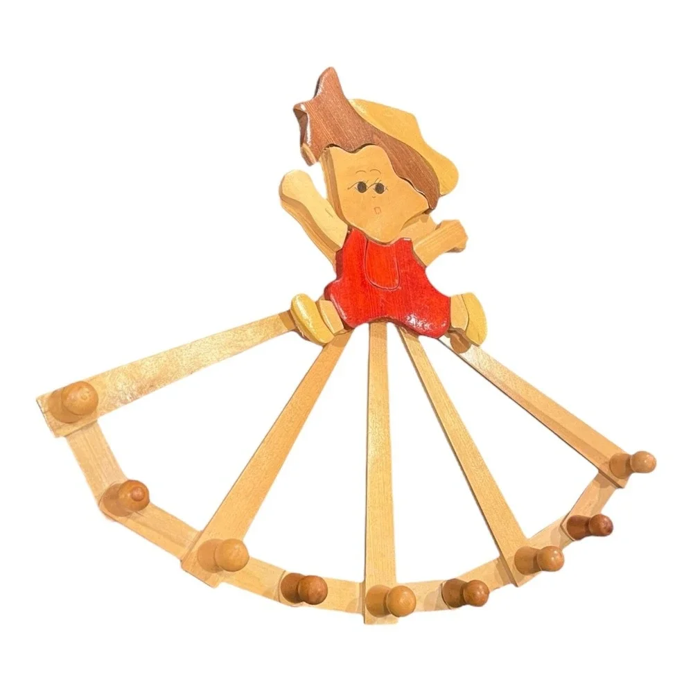 Expandable Accordion Style Wood Clothes Hat‎ Hanger-9 Peg W/ Boy